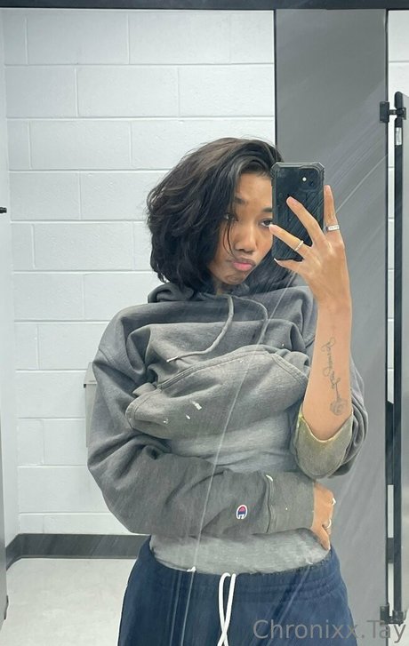 Chronixx tay star du sexe images