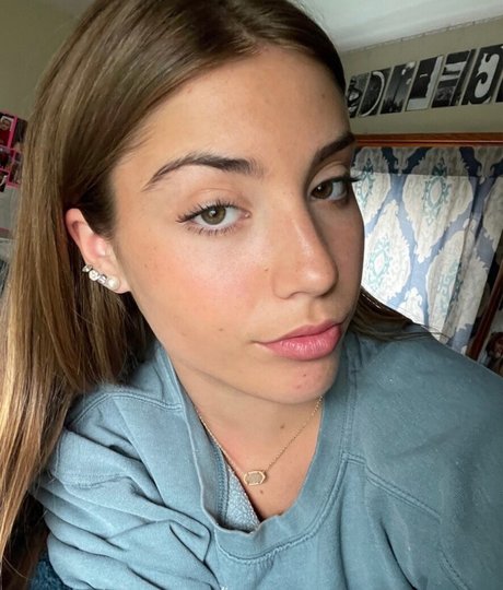 Angelica Meehan hermosa estrella imagen