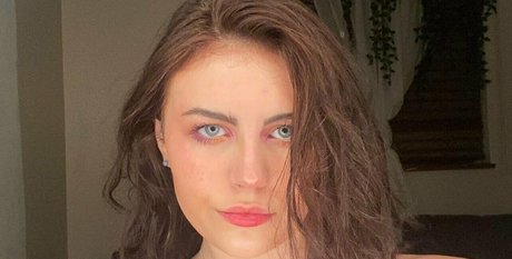 selinabentz4free modelo de arte archivo