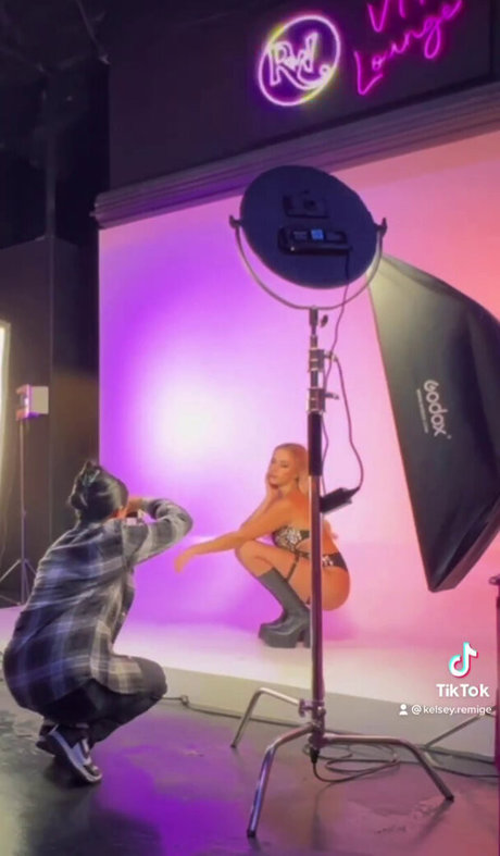 Kelsey Remige star du porno photo