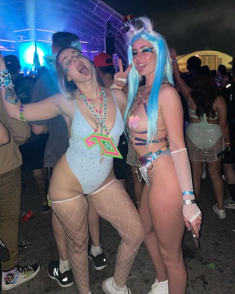 Kelsey Remige modèle chaud img