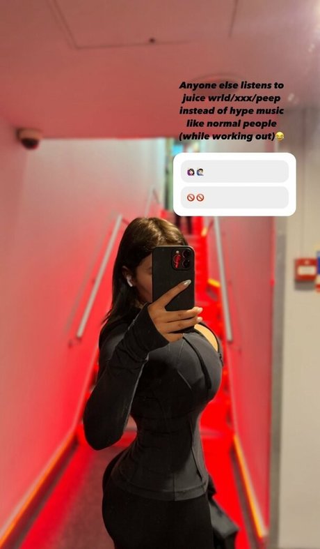 Karina Grinberryall modelo mejor fotos