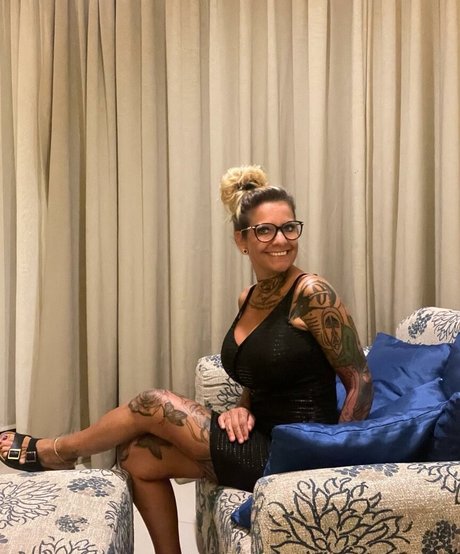 Winnie Nielsen hermosa actriz imagen