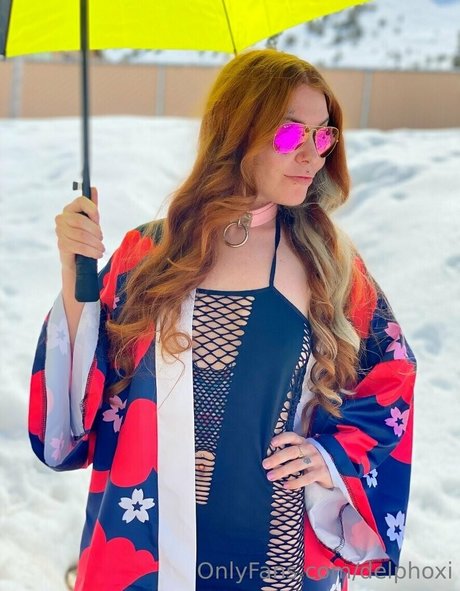 delphoxi pornstar top photos