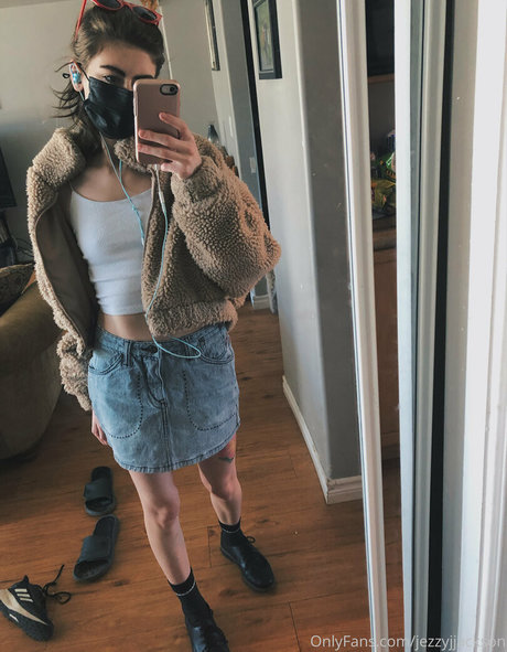 jezebellefree modèle hd galeries