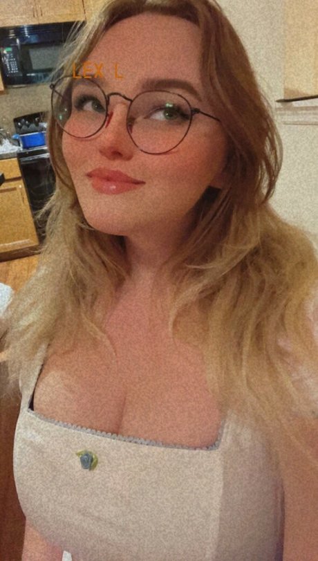 Lexy Kagamine estrella porno imágenes