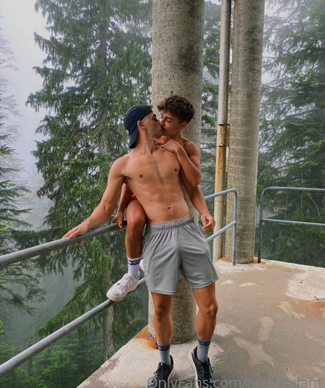 nickandant modèle de haute qualité des photos