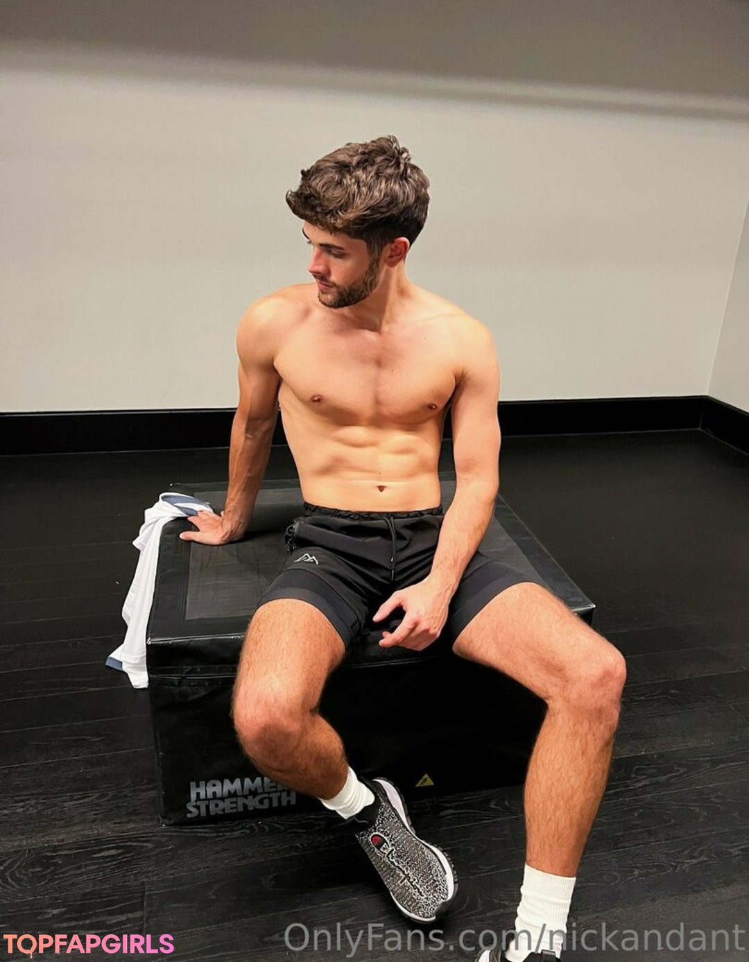 nickandant model adult picture