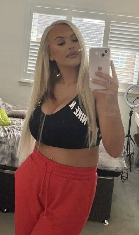 Shauni Scanlan exclusive pornstar photo