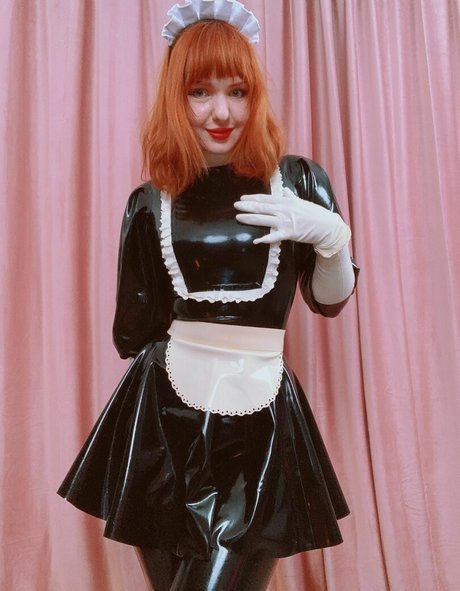 Lilslvkitten estrella porno imágenes