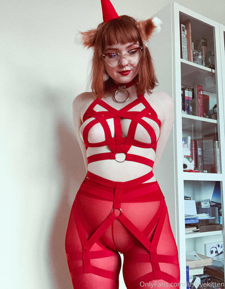 Lilslvkitten jolie actrice galeries