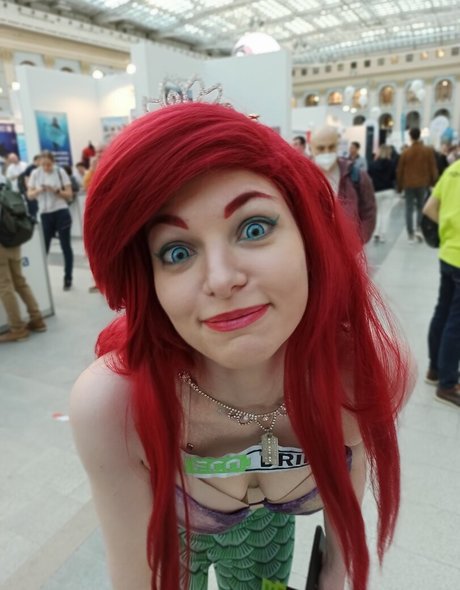 Oleviia cyber estrella porno superior foto