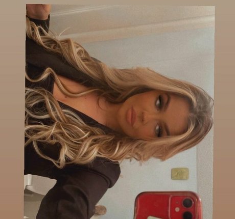 Kayleigh Thomsen étoile adulte img