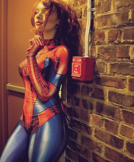 Spiider sam model porn pics