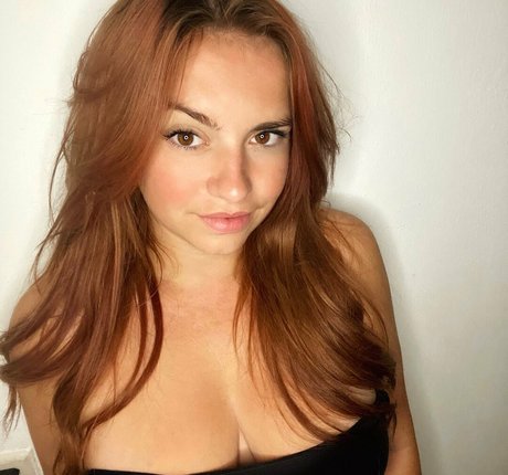 Sensi Lowe pornstar adult photo