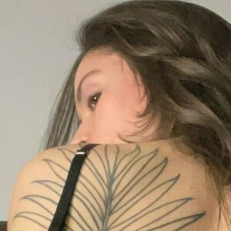 yourlittlenoa actrice xxx photo