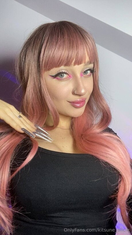 kitsune alicie modèle porno img