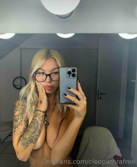 cleopathrafree hd model pic