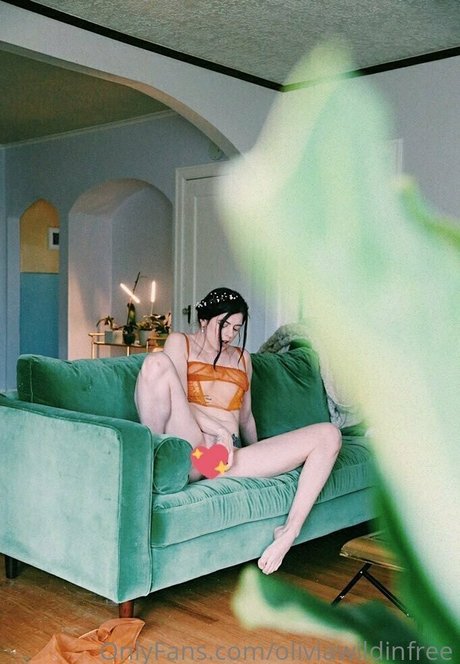 oliviawildinfree modelo sexy fotos