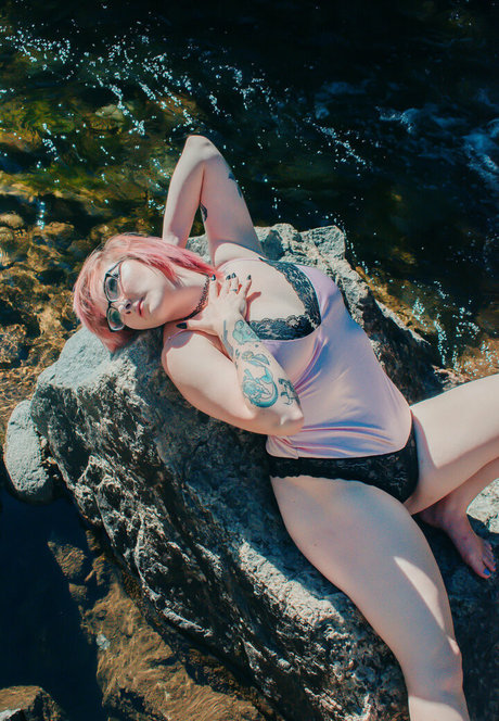 thamilfpanda actrice sexy galeries