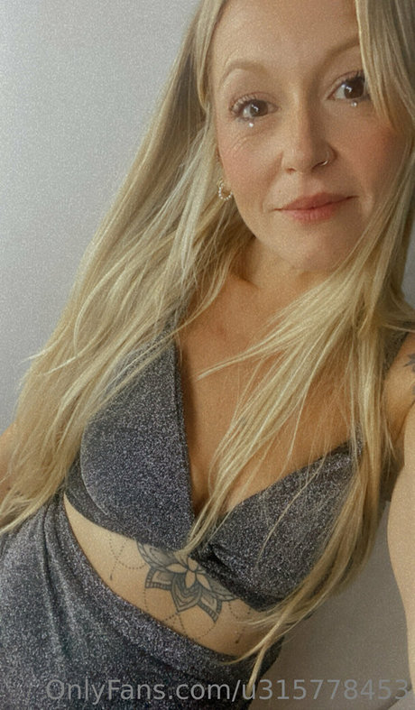 triple y actrice nue images