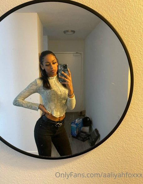aaliyahfoxxx modelo agradable galería