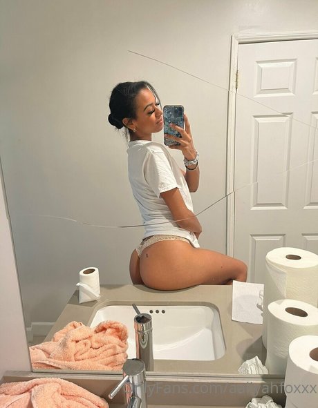 aaliyahfoxxx star art image