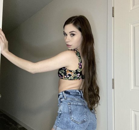 cupofcarli modèles nus image