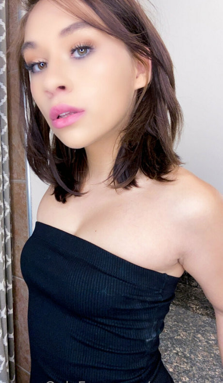 cupofcarli modèle de sexe collection