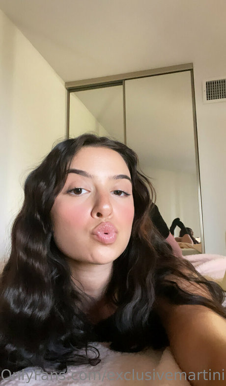 Nicolettemartini estrella agradable fotos