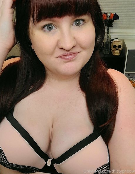 thictyphbbw estrella caliente imagen