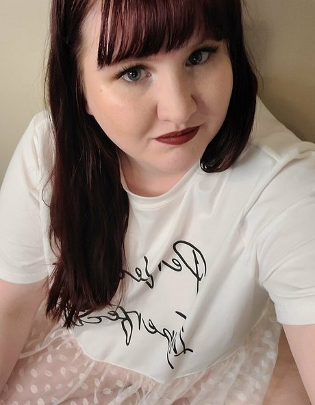 thictyphbbw modelo sexy fotos