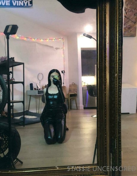 stassieuncensored modelo de alta calidad archivo