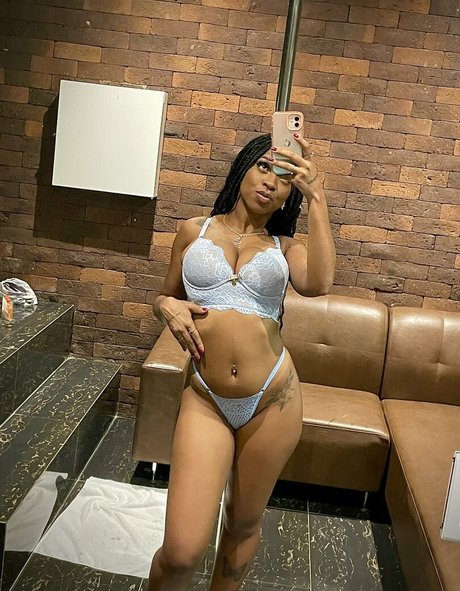 Preta Naja sexo estrella imagen