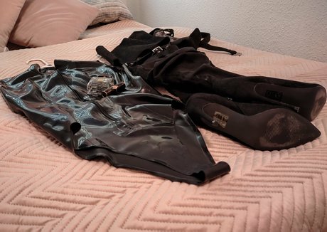 madame alaska official actrice chaude collection