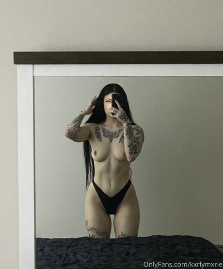 Kxrlymxrie erotic actress pic