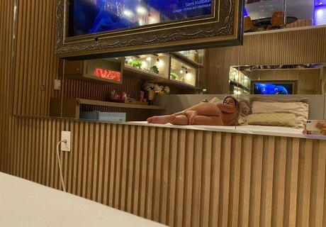 aSurfista sexe star img