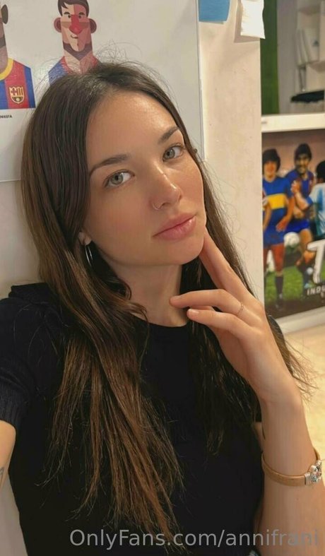 annifrani nus étoiles galerie