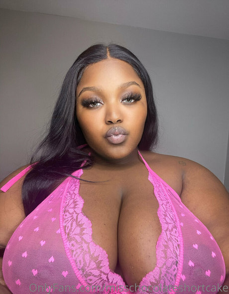 misschocolateshortcake étoile sexy des photos