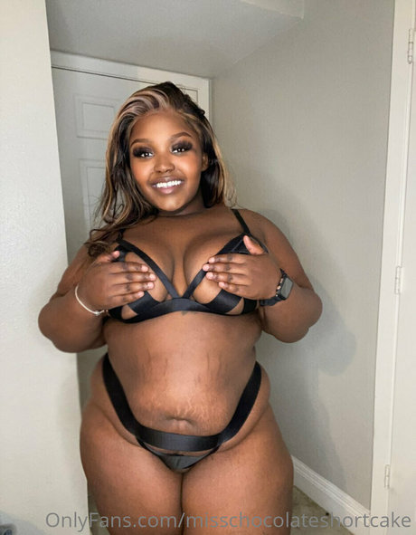 misschocolateshortcake actrice de nus images