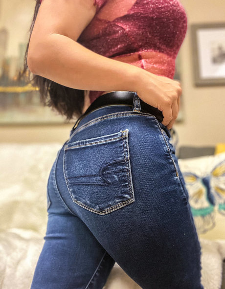 Bitesizedmeg porn actress pictures