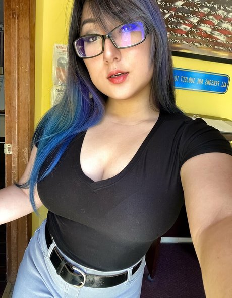 Bitesizedmeg actriz desnuda archivo