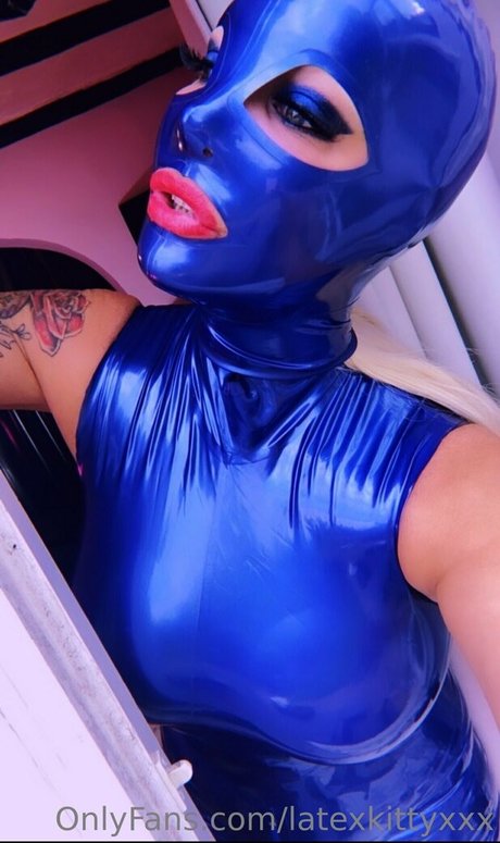latexkittyxxx star pornographique photos