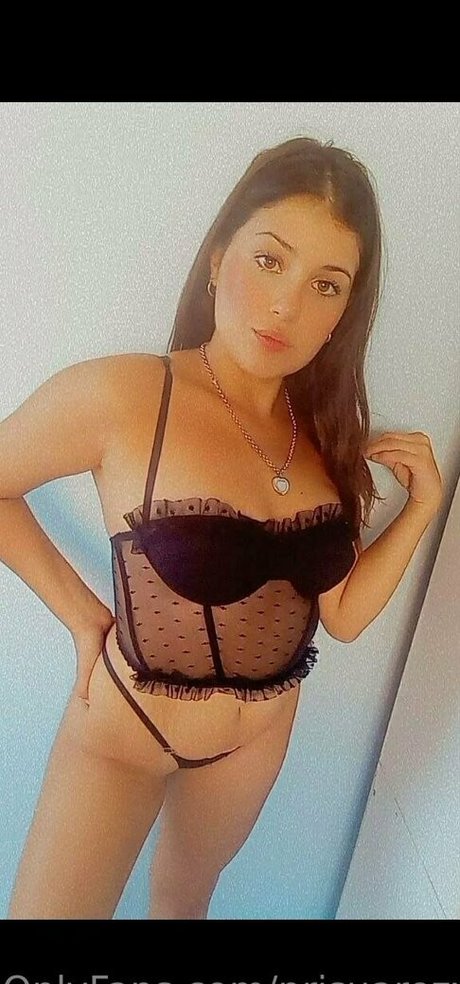 prisuarezx étoile nue photo