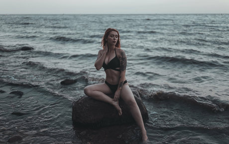 roskosh actrice érotique galeries