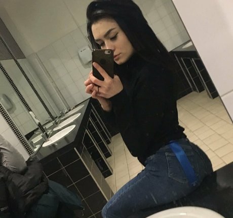 kiramoonlight actrice libre images