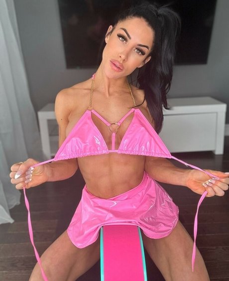 Marie Maxime nudes model photo