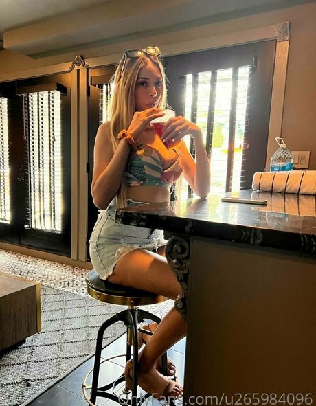 danagorgeus actrice de sexe archive