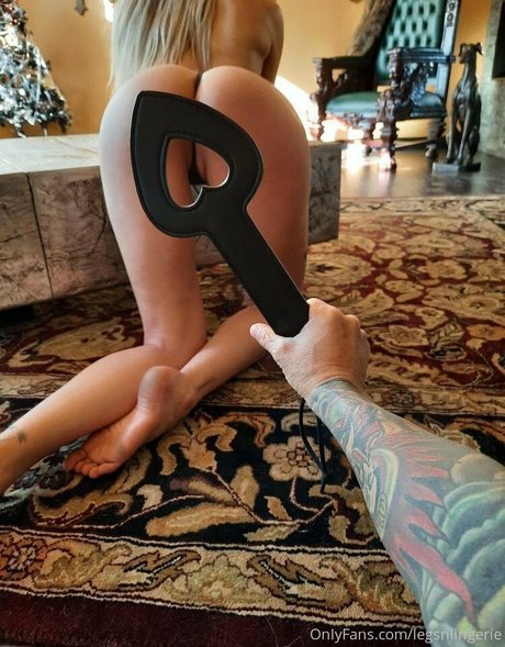 legsnlingerie mannequin archive