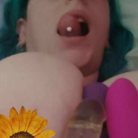 nezuko18 pornstar adult pictures
